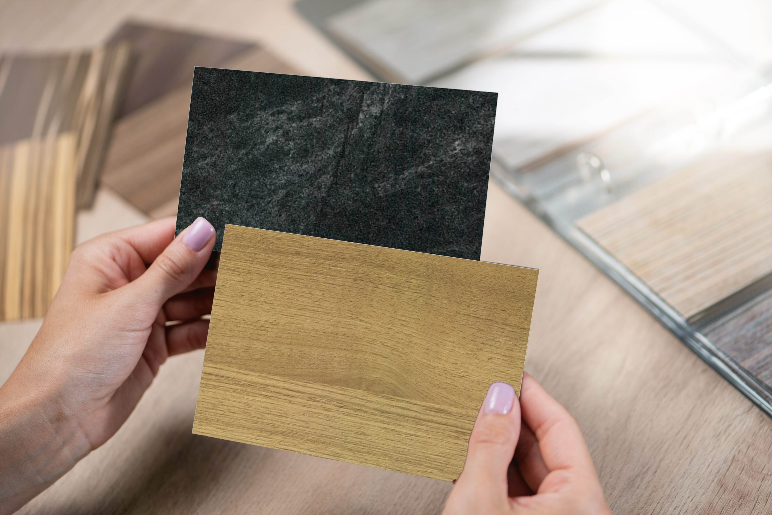 HPL Motif Stone dan Woodgrain, Mana yang Lebih Natural?